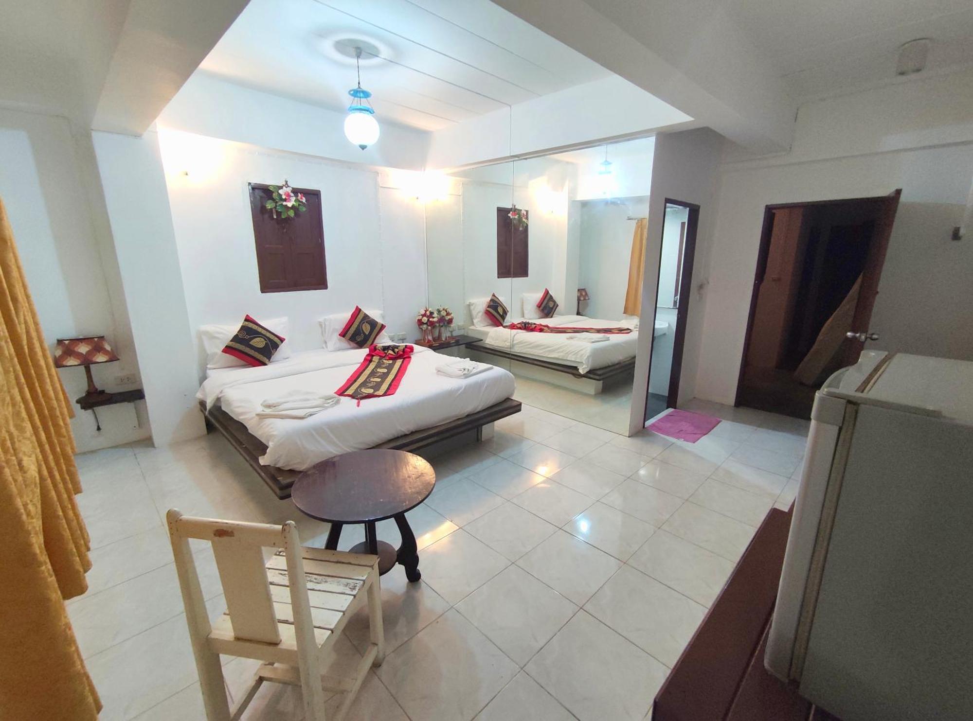 Sea Beach Paradise Patong 外观 照片